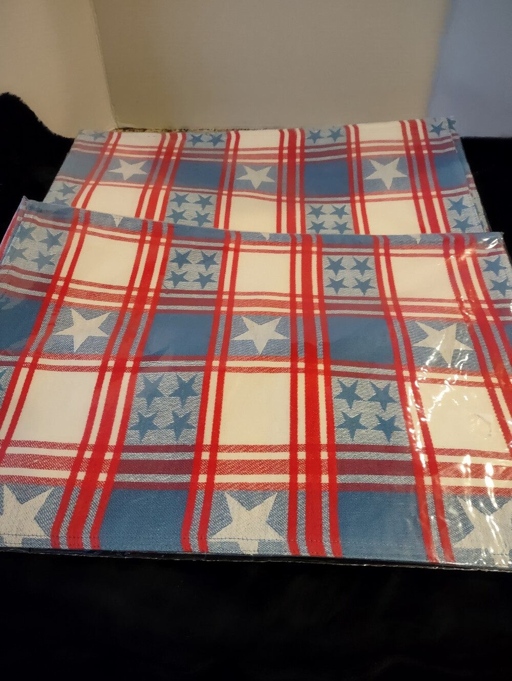 NEW Set 8 Patriotic/Americana/Farmhouse Table Placemats - Red, White & Blue